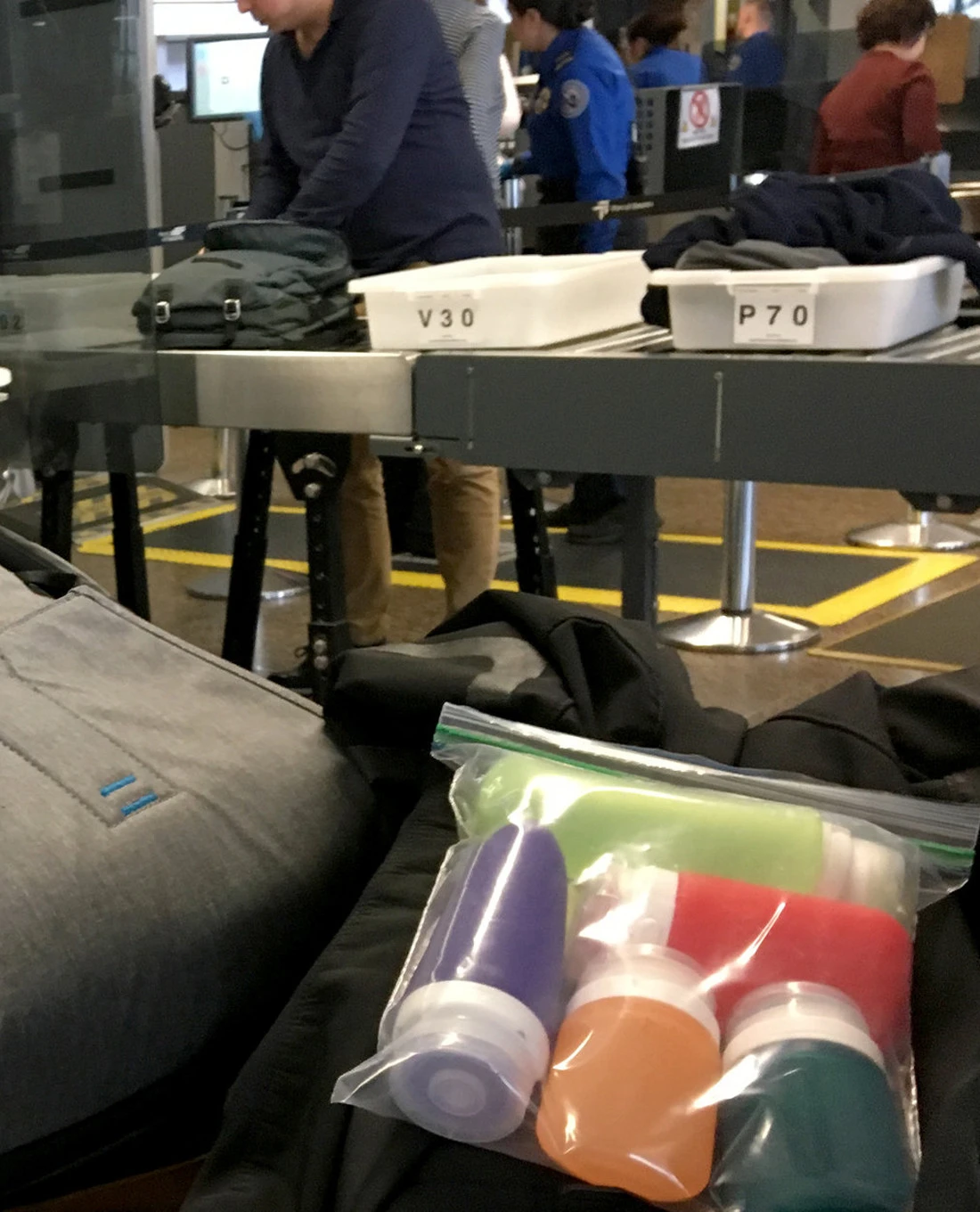 Humangear GoToob 100ml 3er Pack TRANSPARENT/GRÜN/BLAU 16 Humangear GoToob 100ml 3er Pack TRANSPARENT/GRÜN/BLAU – Bild 14