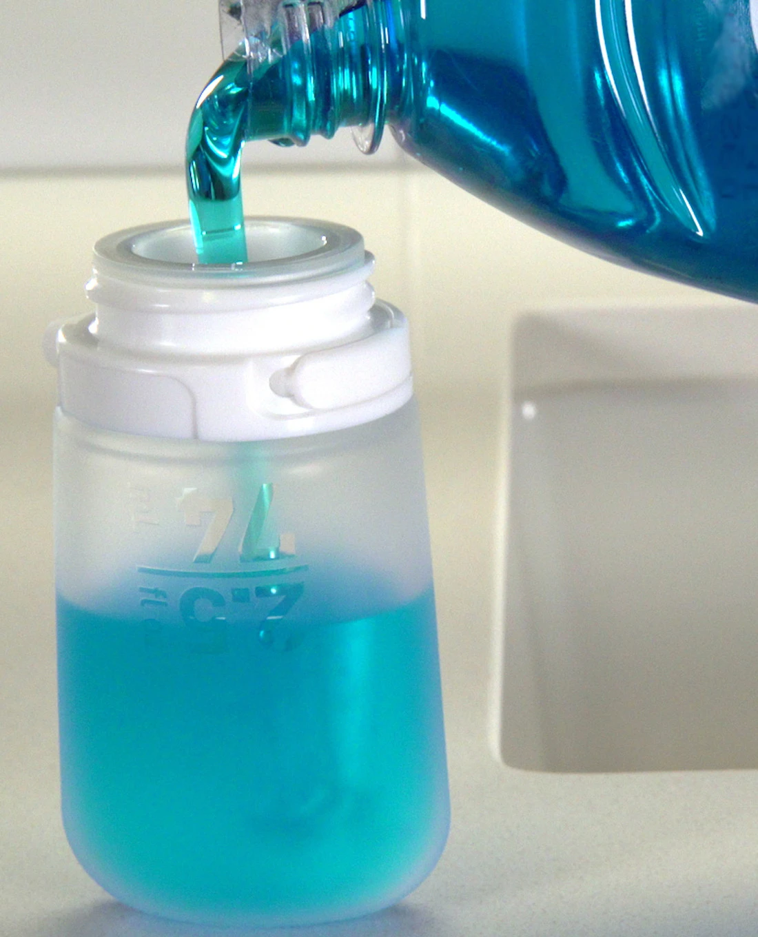 Humangear GoToob 100ml 3er Pack TRANSPARENT/GRÜN/BLAU 10 Humangear GoToob 100ml 3er Pack TRANSPARENT/GRÜN/BLAU – Bild 8